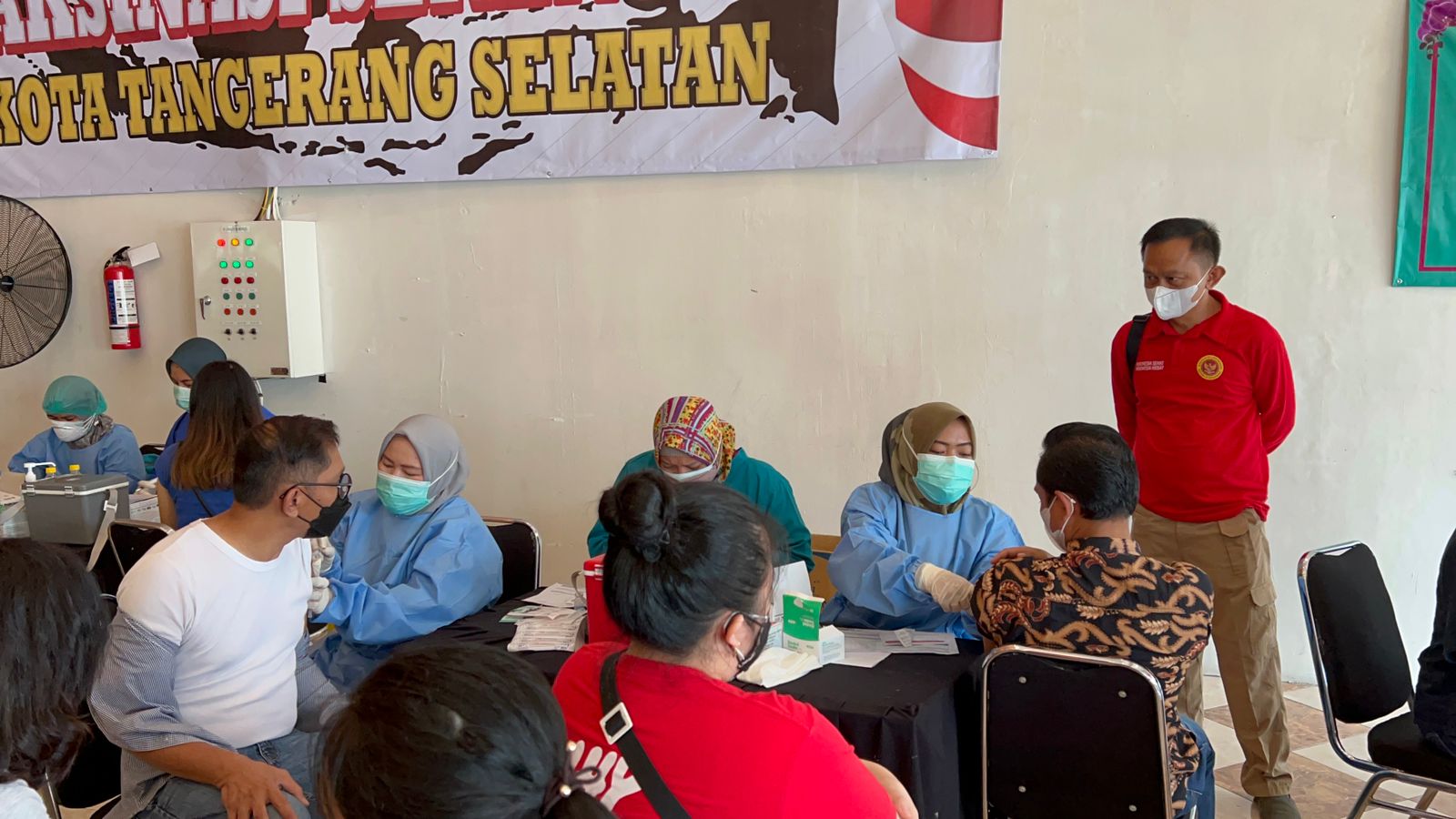 KEJAR TARGET, BIN DATANGI KAMPUS UIN SYARIF HIDAYATULLAH CIPUTAT KOTA TANGSEL