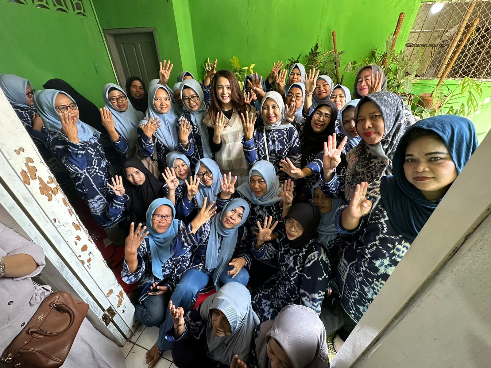 Rindu Maelani, Putri Tokoh Cilegon yang Siap Mengabdikan diri Untuk Masyarakat Banten