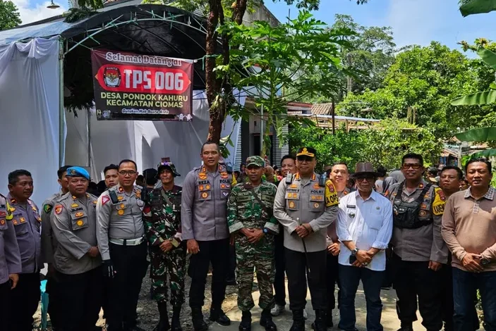 Kapolresta Serang Kota Monitoring Pelaksanaan PSU Pemilu 2024 Demi Pemilu Aman dan Damai