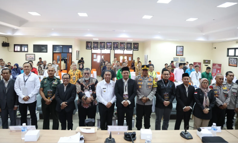 Hadiri Rapat Pleno Rekapitulasi, Pj Gubernur Banten Ajak Ciptakan Suasana Kondusif