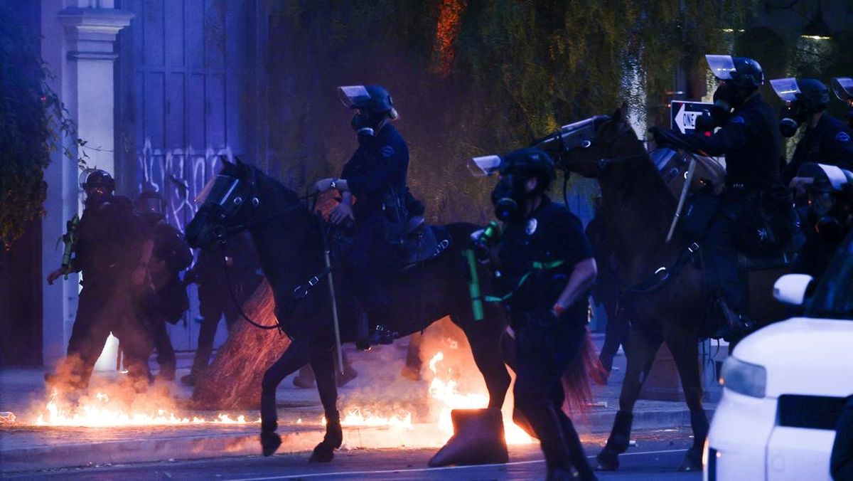 Trump Kerahkan Marinir, Israel Deportasi Greta Thunberg: Kilas Balik Isu Internasional Terkini