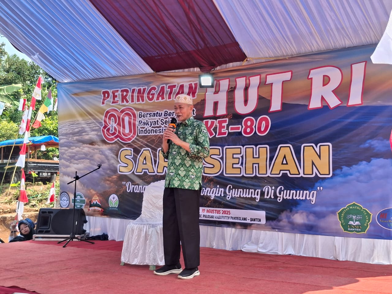 Kyai Embay Buka Sarasehan “Orang Gunung Ngomongin Gunung” di Kaki Gunung Aseupan