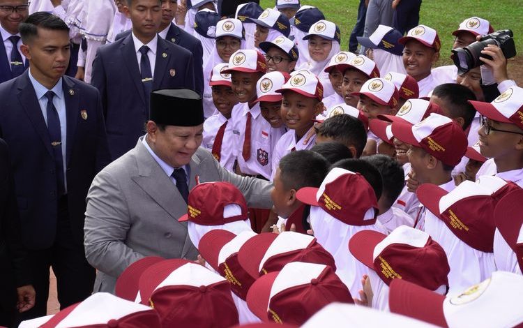 Presiden Prabowo Siapkan Perpres Tata Kelola Program MBG Tanggapi Kasus Keracunan Massal