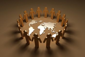 Akademisi Universitas Pancasila Soroti Dampak Polarisasi Digital terhadap Kehidupan Sosial